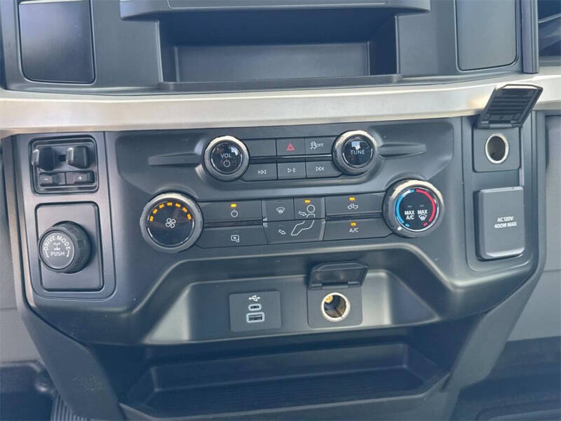 2025 Ford F-350 Super Duty XL