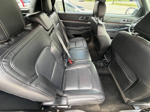 2017 Ford Explorer Limited
