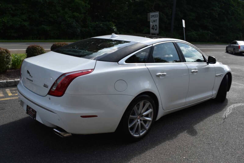 2014 Jaguar XJ