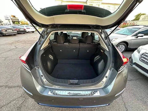 2020 Nissan LEAF SV
