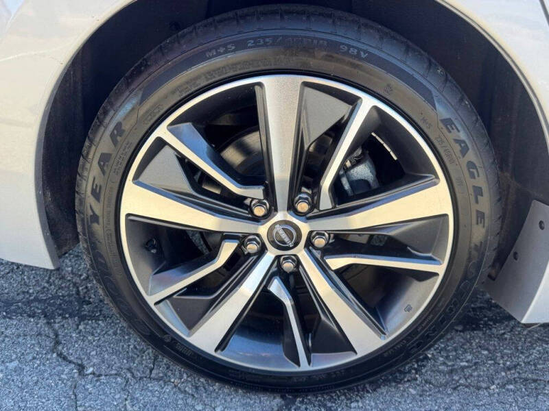 2023 Nissan Maxima 3.5 SV