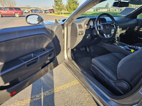 2012 Dodge Challenger SXT
