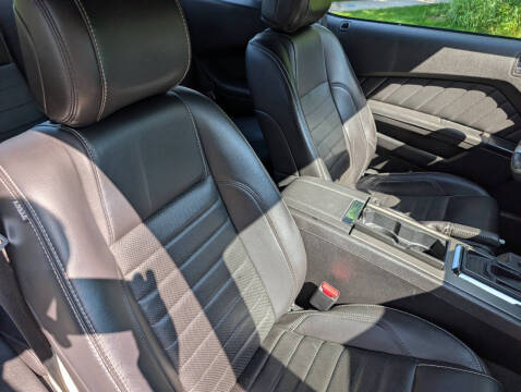 2014 Ford Mustang V6 Premium