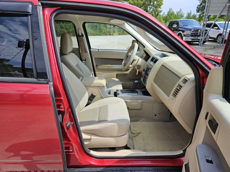 2009 Ford Escape XLT