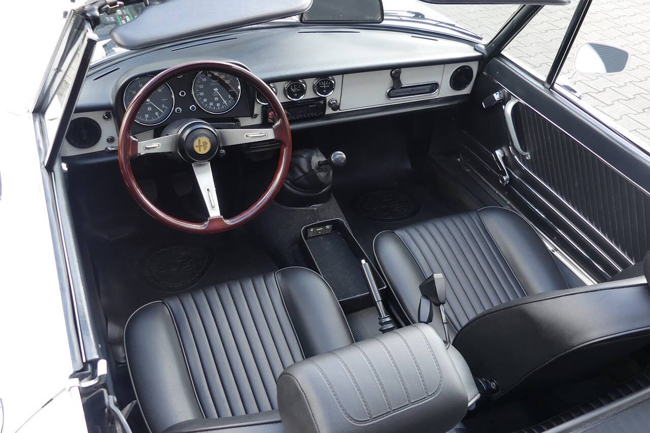 1977 Alfa Romeo Spider for sale at Flemingstoke in Costa Mesa, CA