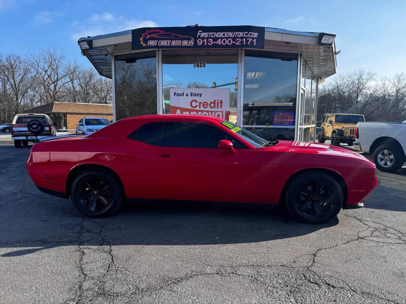 2016 Dodge Challenger SXT Plus