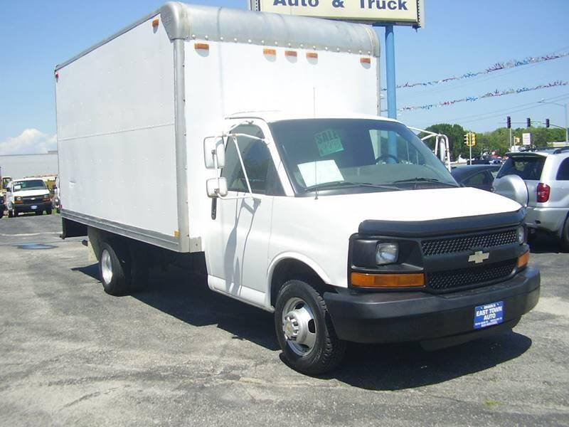 2004 chevy express van for sale