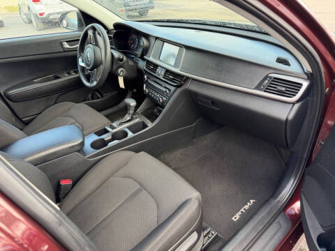 2018 Kia Optima LX