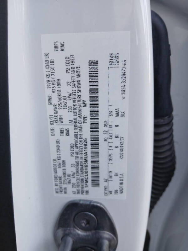 2021 Ford Escape SEL