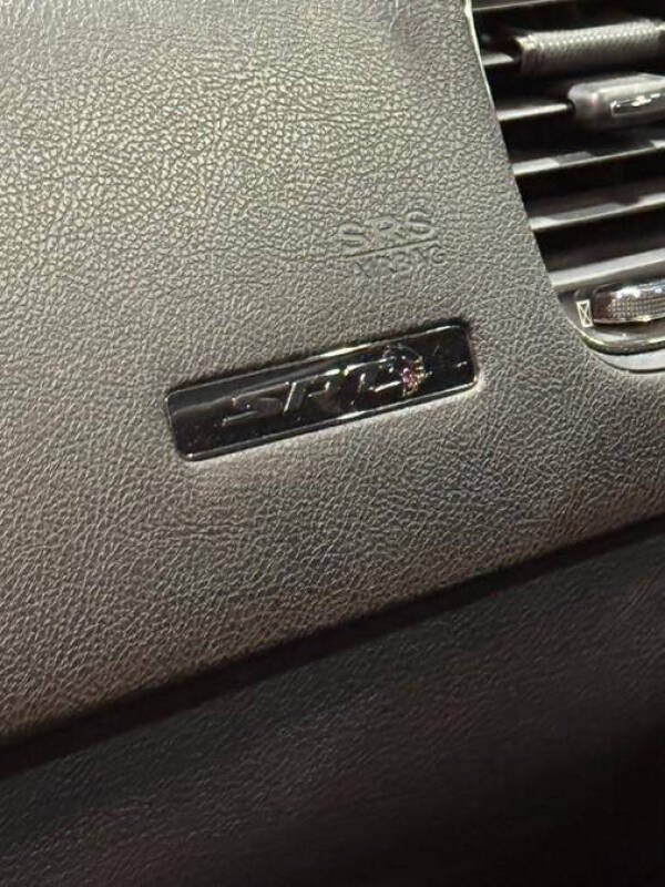 2016 Dodge Charger SRT Hellcat