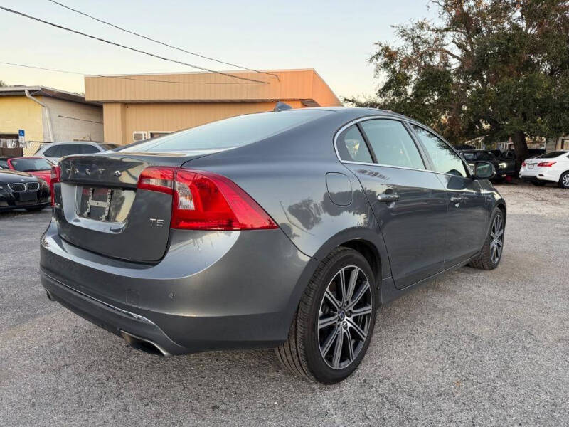 2017 Volvo S60 T5 Inscription Platinum