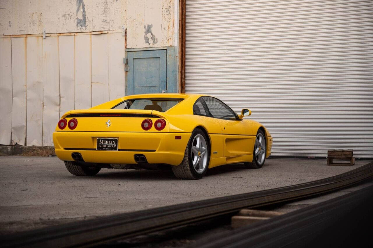 1995 Ferrari F355 26