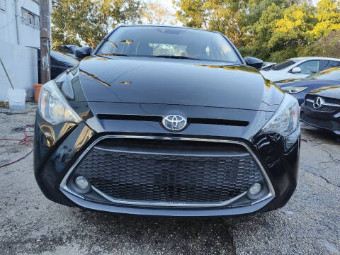 2019 Toyota Yaris LE