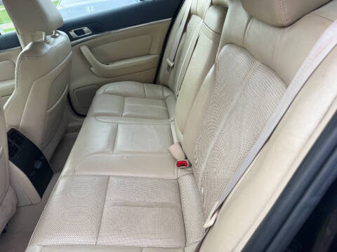 2009 Lincoln MKS