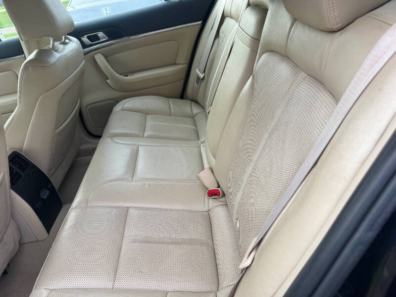 2009 Lincoln MKS