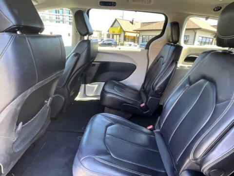 2021 Chrysler Voyager LXi