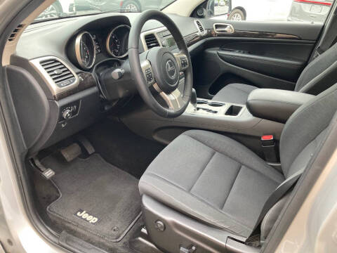 2012 Jeep Grand Cherokee Laredo