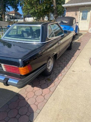 1988 Mercedes-Benz 380-Class