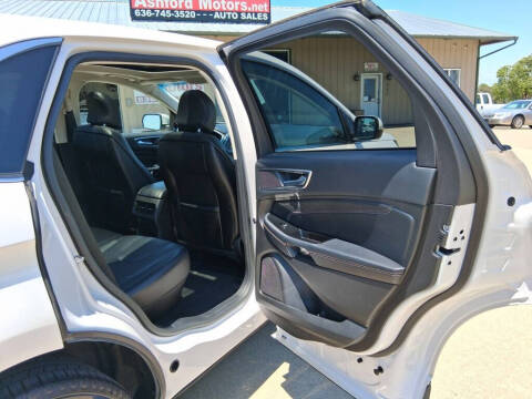 2017 Ford Edge Titanium