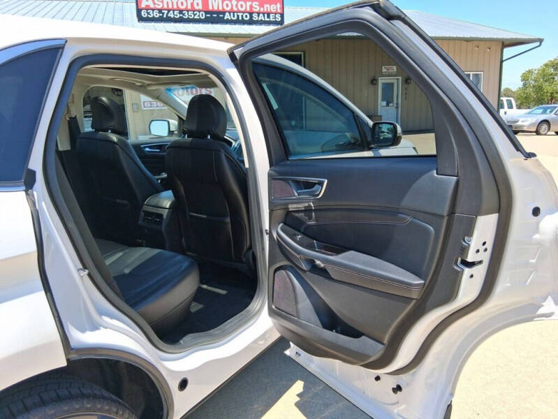 2017 Ford Edge Titanium