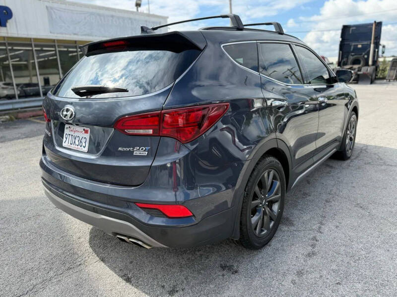 2017 Hyundai Santa Fe Sport 2.0T Ultimate