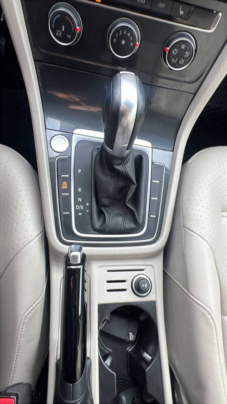 2019 Volkswagen Golf