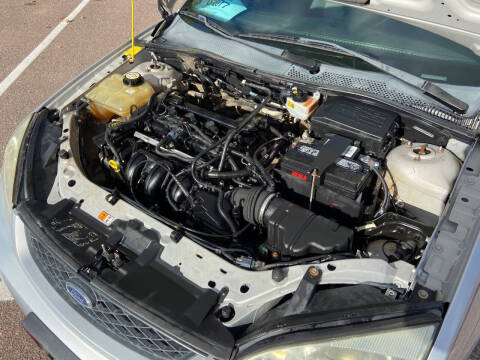 2006 Ford Focus ZX4 S