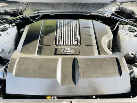 2017 Land Rover Discovery HSE Luxury