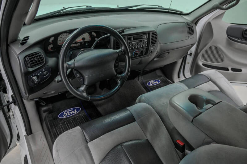 2001 Ford F-150 SVT Lightning