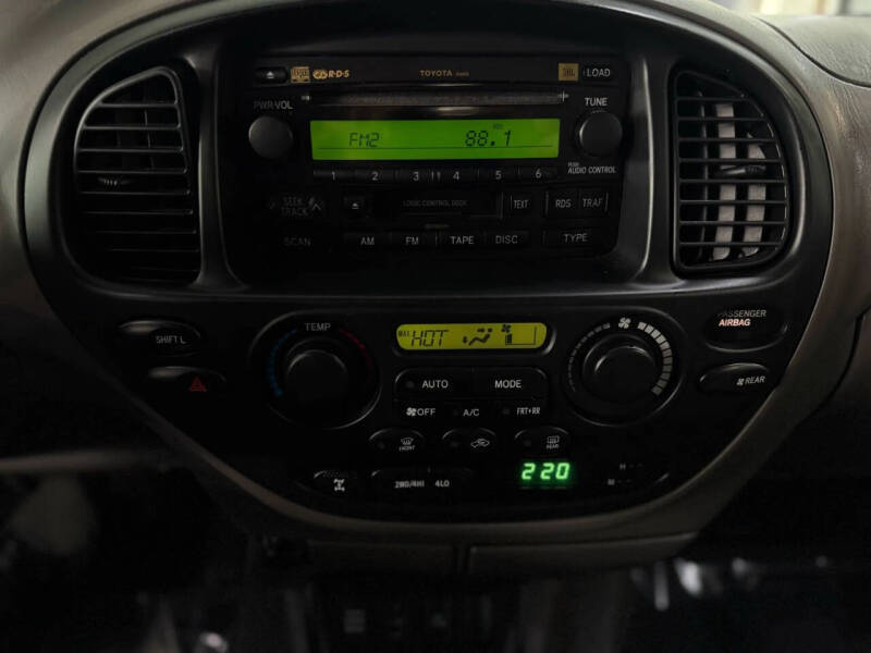 2006 Toyota Sequoia SR5