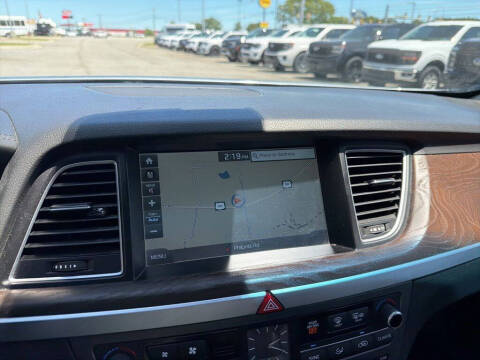 2017 Genesis G80