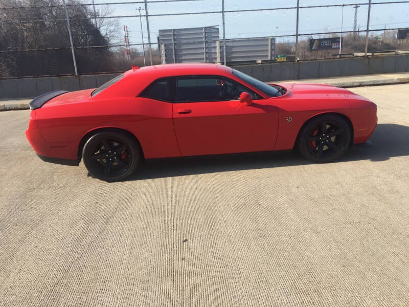 2020 Dodge Challenger SRT photo 25