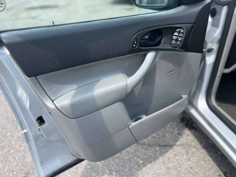 2006 Ford Focus ZXW SE