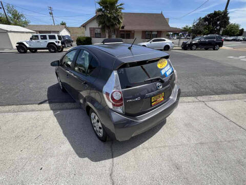 2014 Toyota Prius c