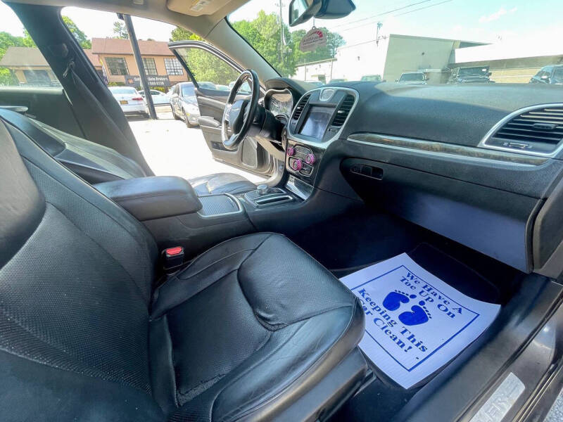 2019 Chrysler 300 Limited
