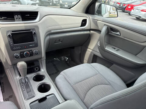 2014 Chevrolet Traverse LS