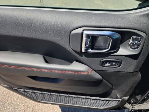 2026 Jeep Gladiator Shadow Ops
