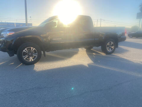 2018 Toyota Tacoma for sale at First Choice Auto Sales in Bakersfield CA