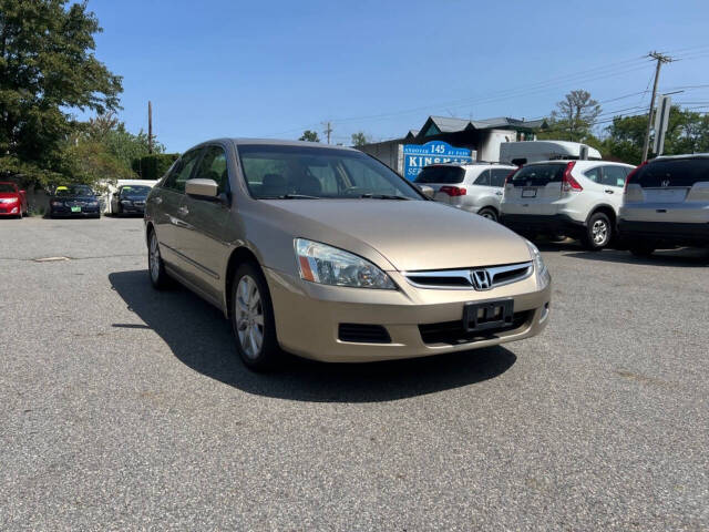 2006 Honda Accord for sale at Kinsman Auto Sales in North Andover, MA