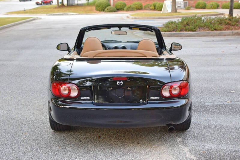 2002 Mazda Miata LS photo 7