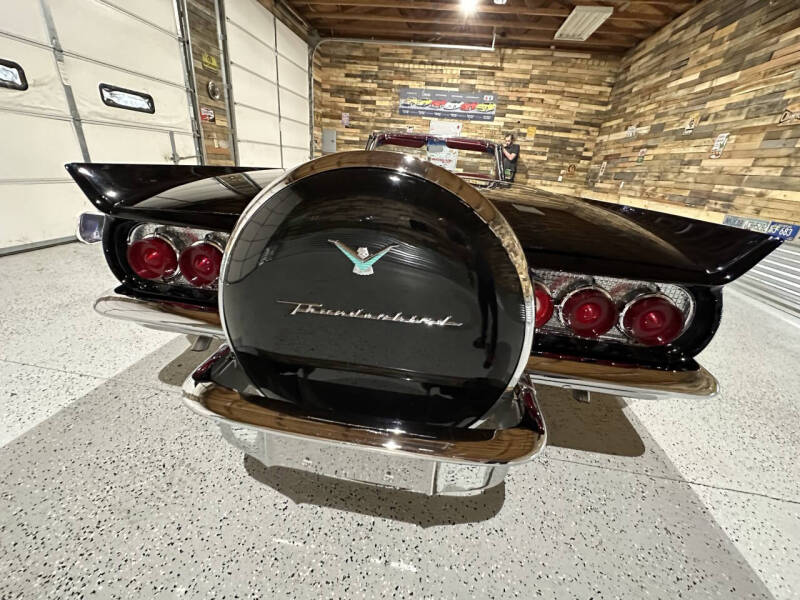 1960 Ford Thunderbird