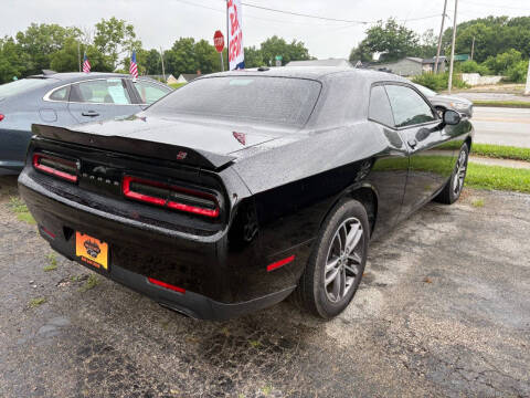 2019 Dodge Challenger SXT