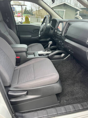 2024 Nissan Frontier