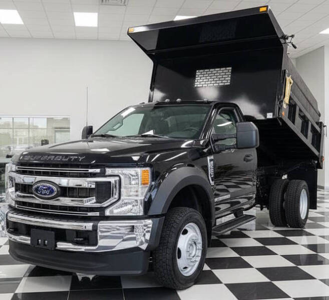 2021 Ford F-550 Super Duty Chassis Cab XL's photo