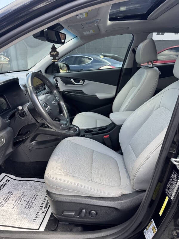 2022 Hyundai Kona Limited