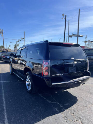 2014 GMC Yukon XL Denali