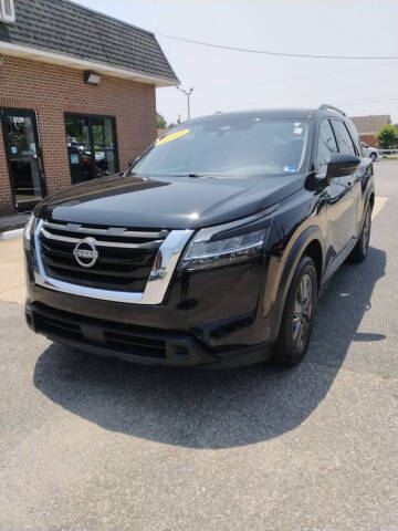 2022 Nissan Pathfinder SV