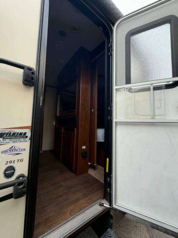 2015 Keystone RV LAREDO 291TG
