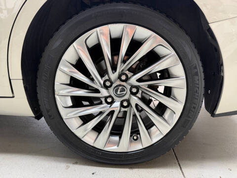 2019 Lexus ES 350
