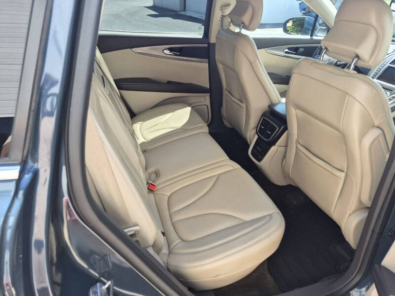 2016 Lincoln MKX Select